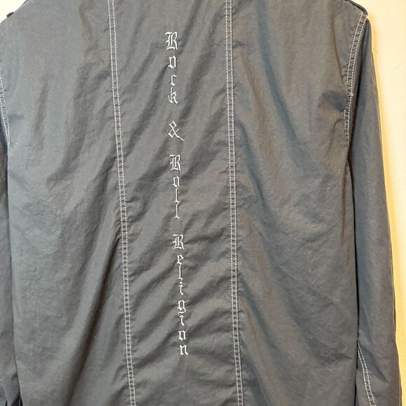 Fender Black Button Up Reversible Cuff Men's Shirt Medium Rock and Roll Religion - Picture 13 of 16